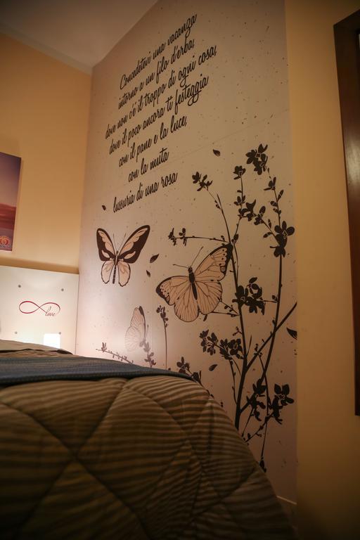 Casa Sant'Oronzo Apartment Lecce Bagian luar foto