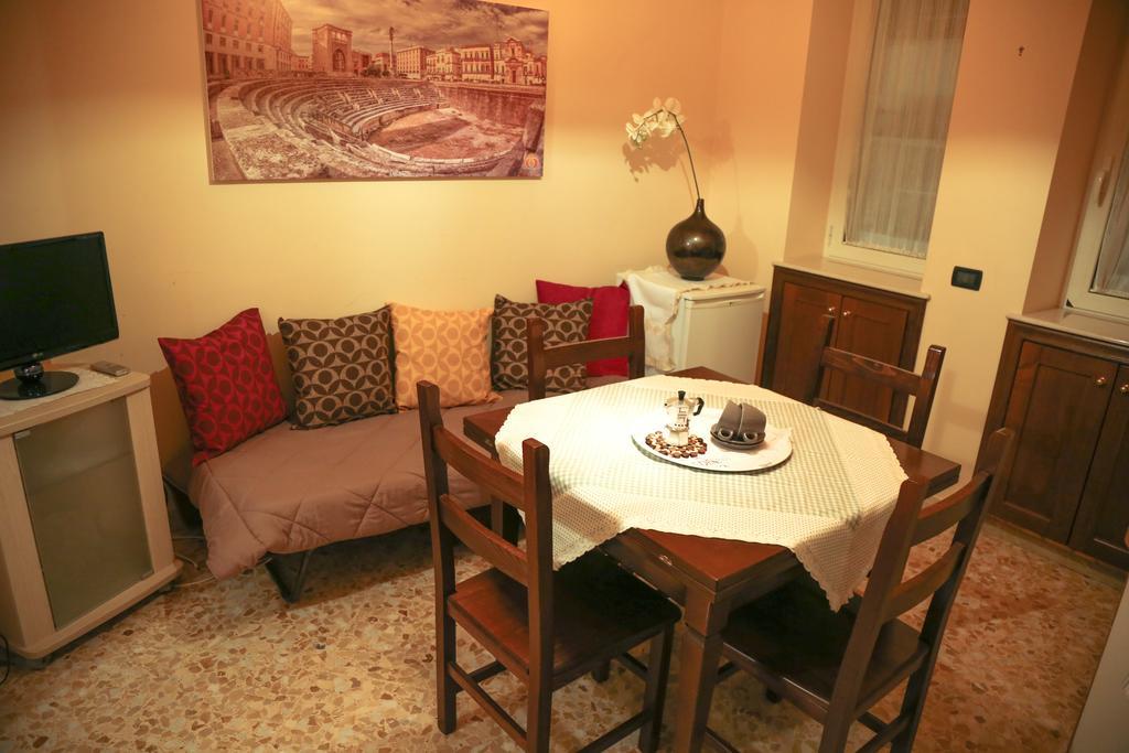 Casa Sant'Oronzo Apartment Lecce Bagian luar foto
