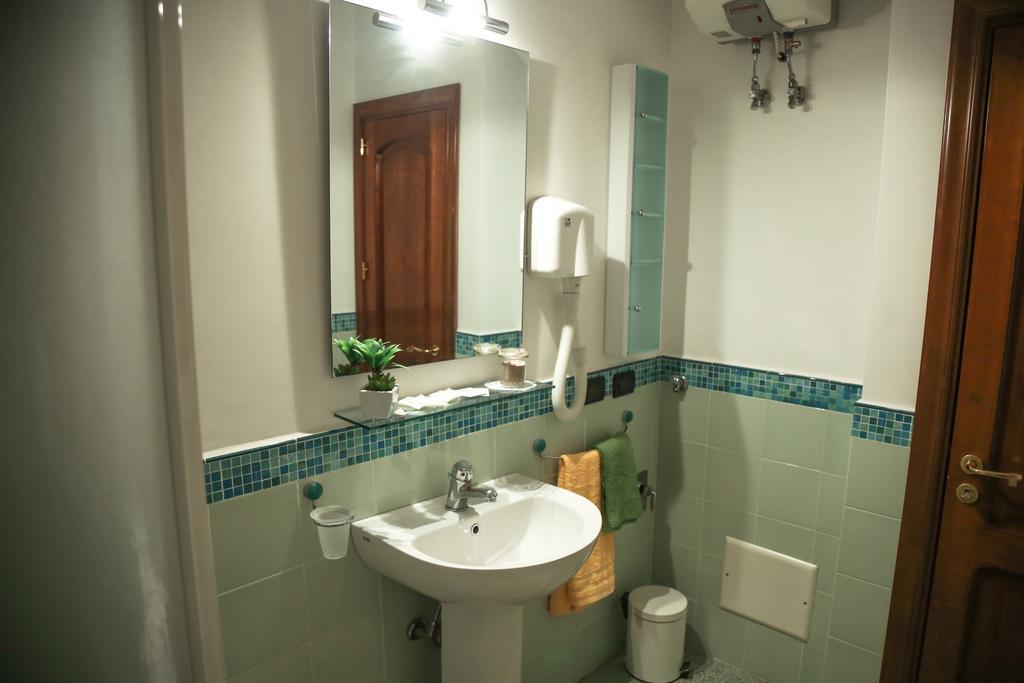 Casa Sant'Oronzo Apartment Lecce Bagian luar foto