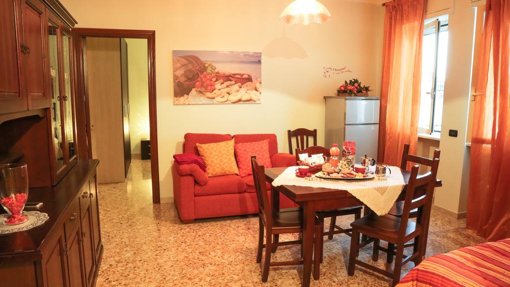 Casa Sant'Oronzo Apartment Lecce Bagian luar foto