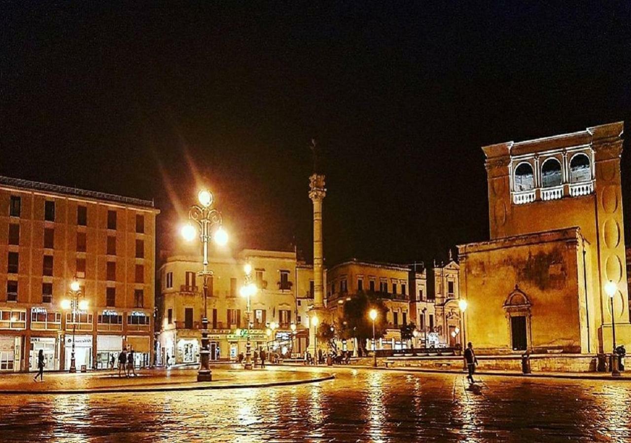 Casa Sant'Oronzo Apartment Lecce Bagian luar foto